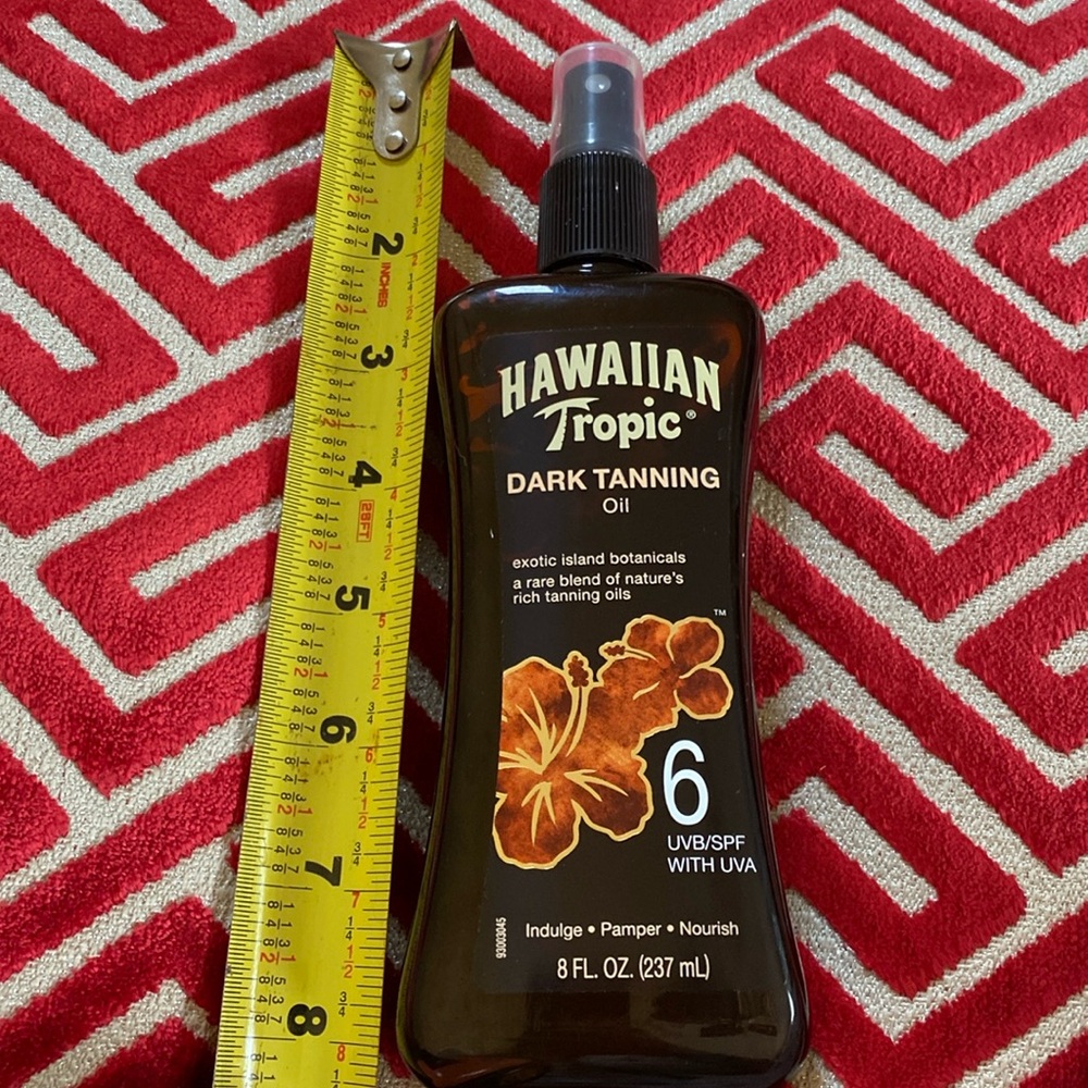 Dark Tanning Oil Exotic Island Botanicals Not Used Not Returnable